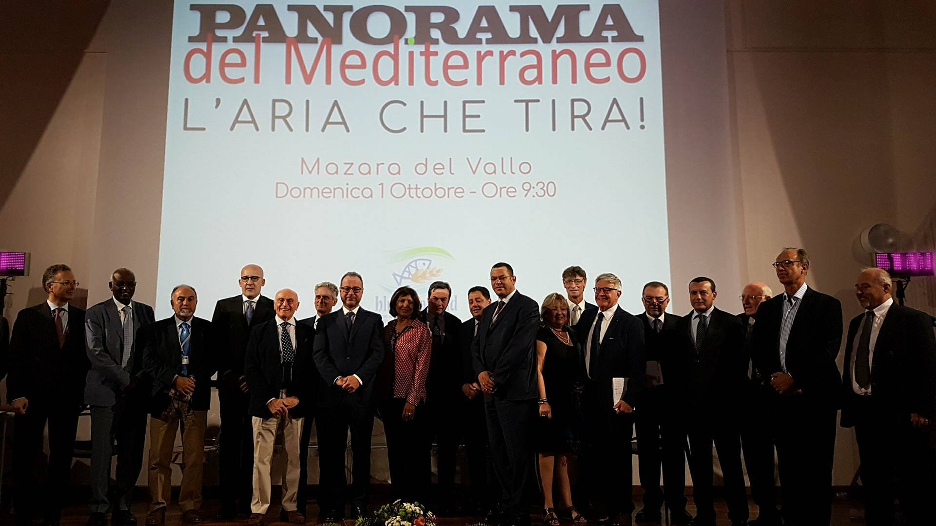 Panorama del Mediterraneo_ foto di gruppo dei partecipanti