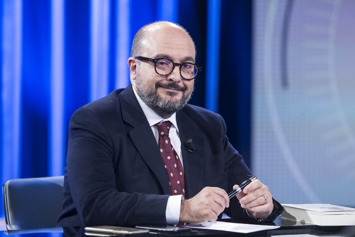 GIAMPIERO MASSOLO OSPITE A IN MEZZ'ORA IN PIU' DI LUCIA ANNUNZIATA