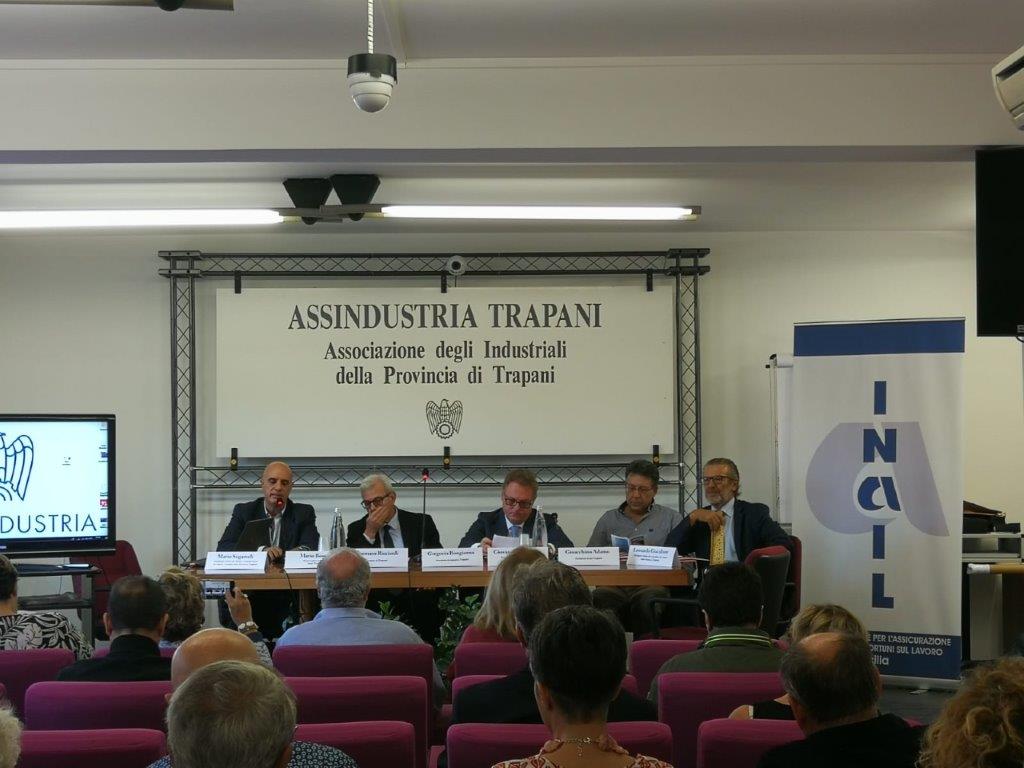 tavolo dei relatori 2_conveno Inail_Sicindustria Trapani_10_10_19