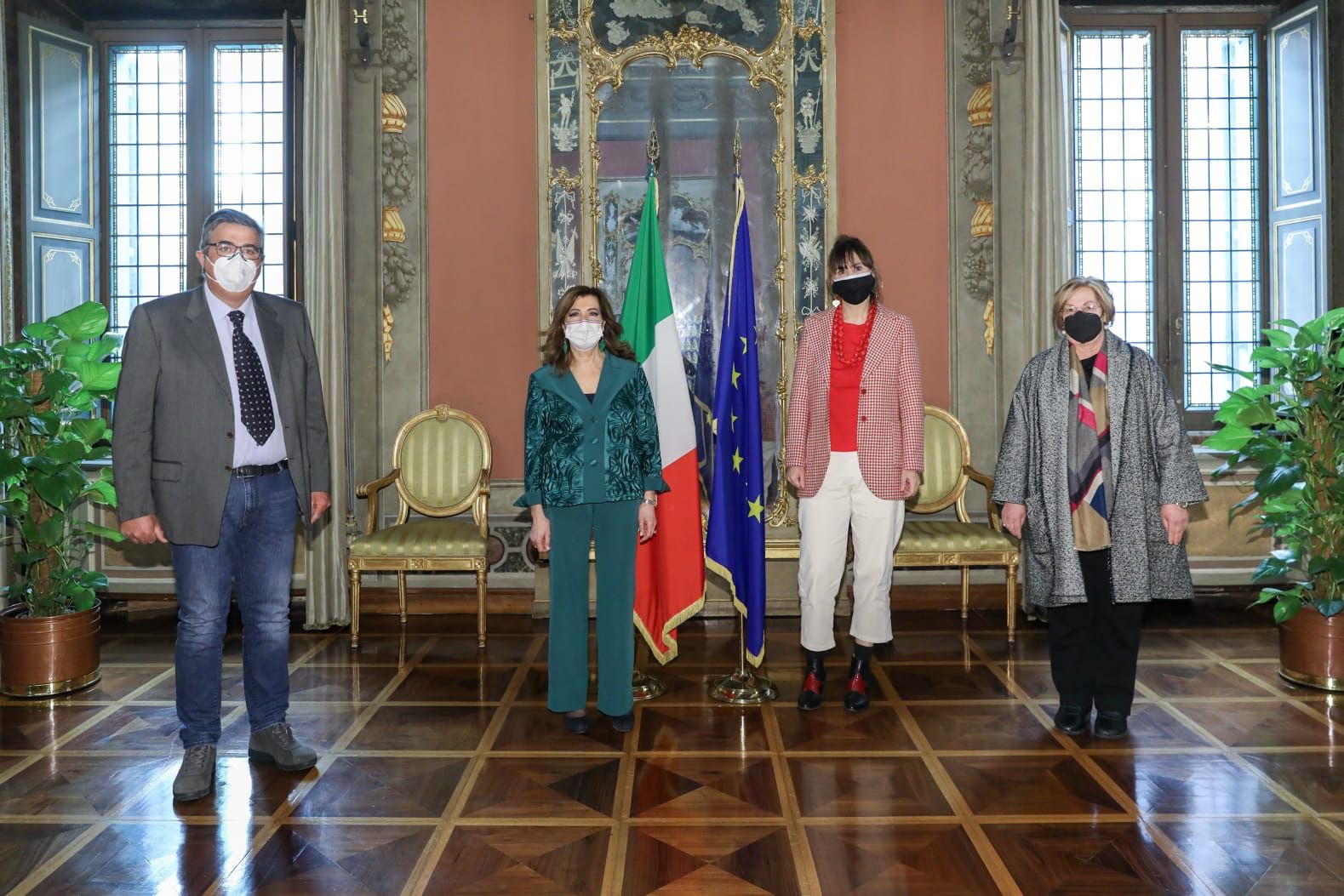 Da sx Vincenzo Lapunzina, Maria Casellati, Urania Papatheu, Giovanna Bubello