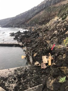 Pantelleria - costone sovrastante le vasche di Gadir