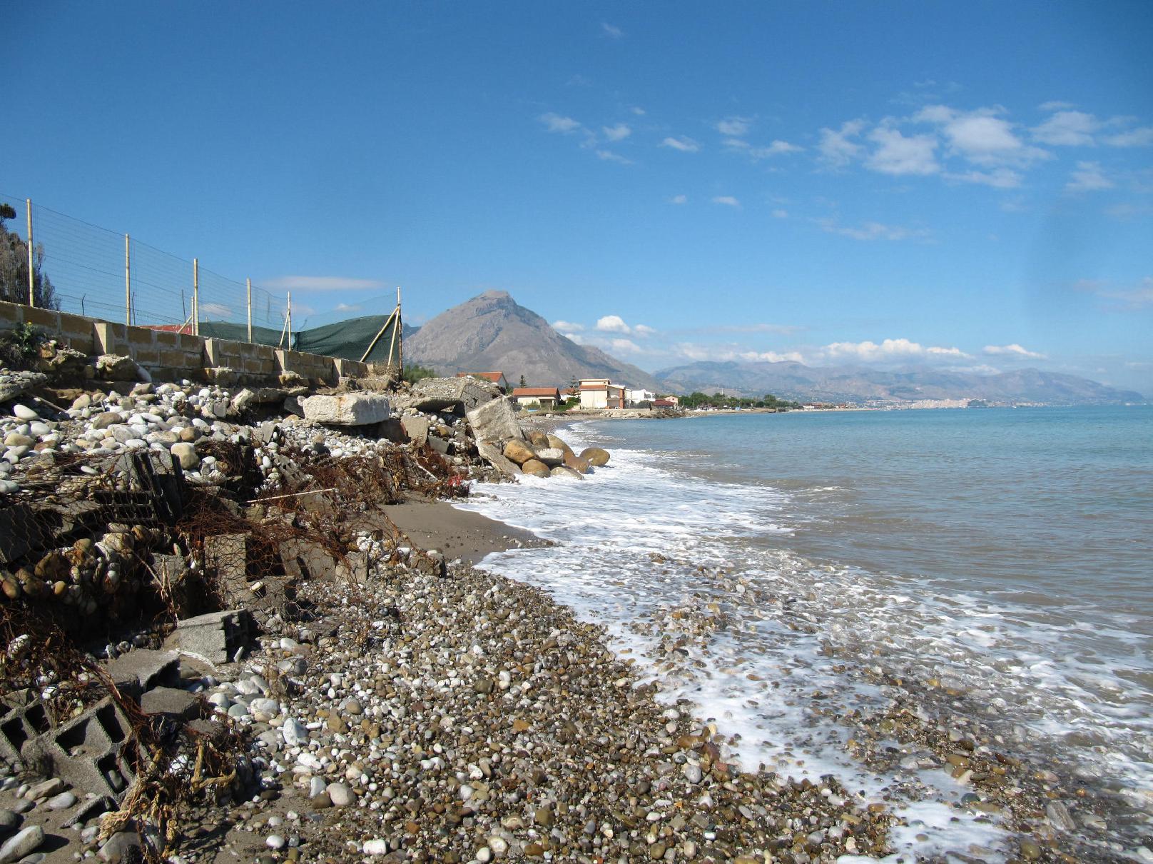 Erosione costiera - Campofelice di Roccella