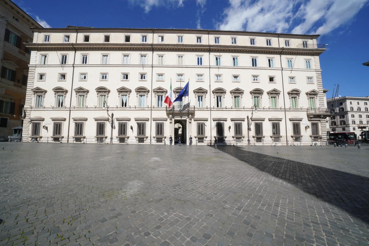 Palazzo Chigi “Green pass obbligatorio anche nelle mense aziendali”