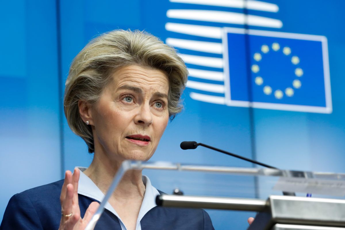 Von der Leyen “Approvare patto Ue per migrazione e asilo”