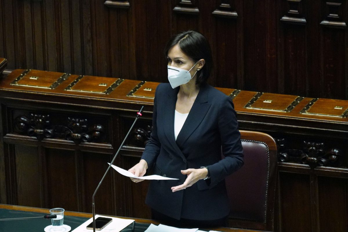 Carfagna “Sì alla fiducia sul green pass, evitare altri lockdown”