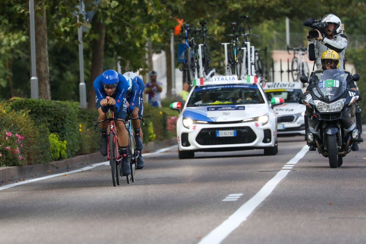 Agli Europei di ciclismo oro per l’Italia di Ganna nel team relay