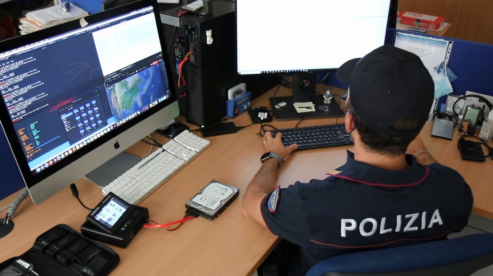 Pedopornografia online, 13 arresti in tutta Italia