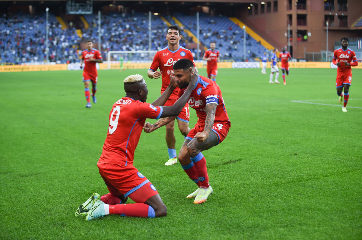 Napoli a punteggio pieno, al Ferraris 4-0 alla Samp