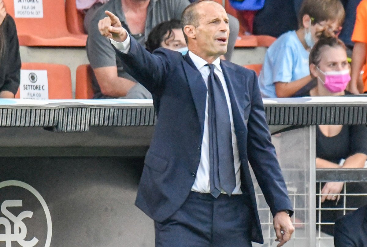 Allegri “Milanesi e Napoli favorite, noi in ritardo”