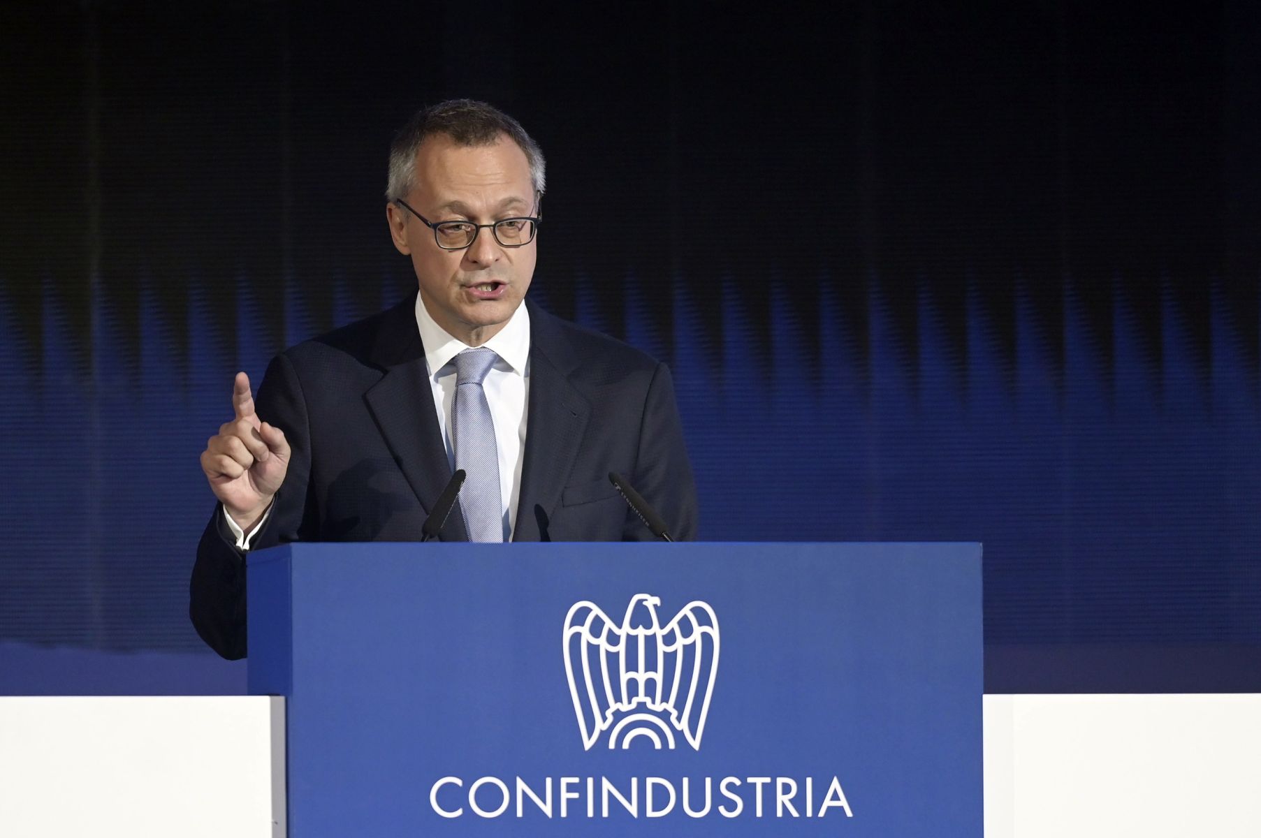 Bonomi “Confindustria non vuole fare un partito”