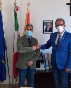 Da sinistra il direttore del'AMP Davide Bruno e il Sindaco di Ustica Salvatore Militello