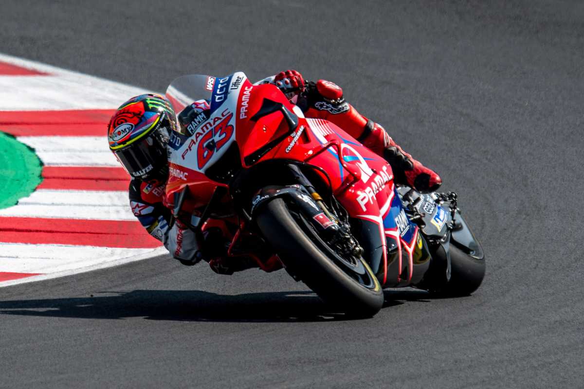 Bagnaia in pole a Misano, anche Marini in prima fila