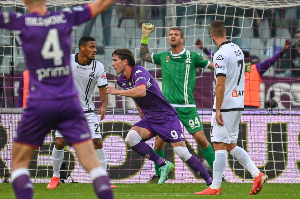 Tris Vlahovic e Spezia ko, l’Empoli vince al Mapei Stadium