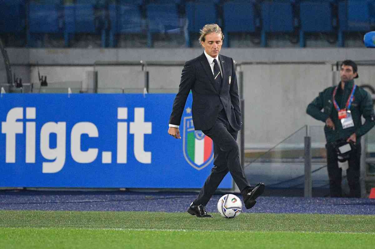 Mancini “C’è pressione ma andiamo a Belfast senza ansia”