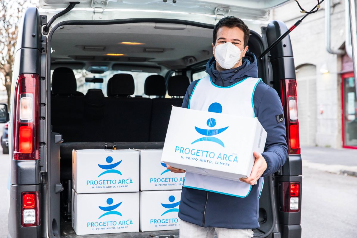 Fondazione Progetto Arca e JTI insieme contro l’emergenza alimentare