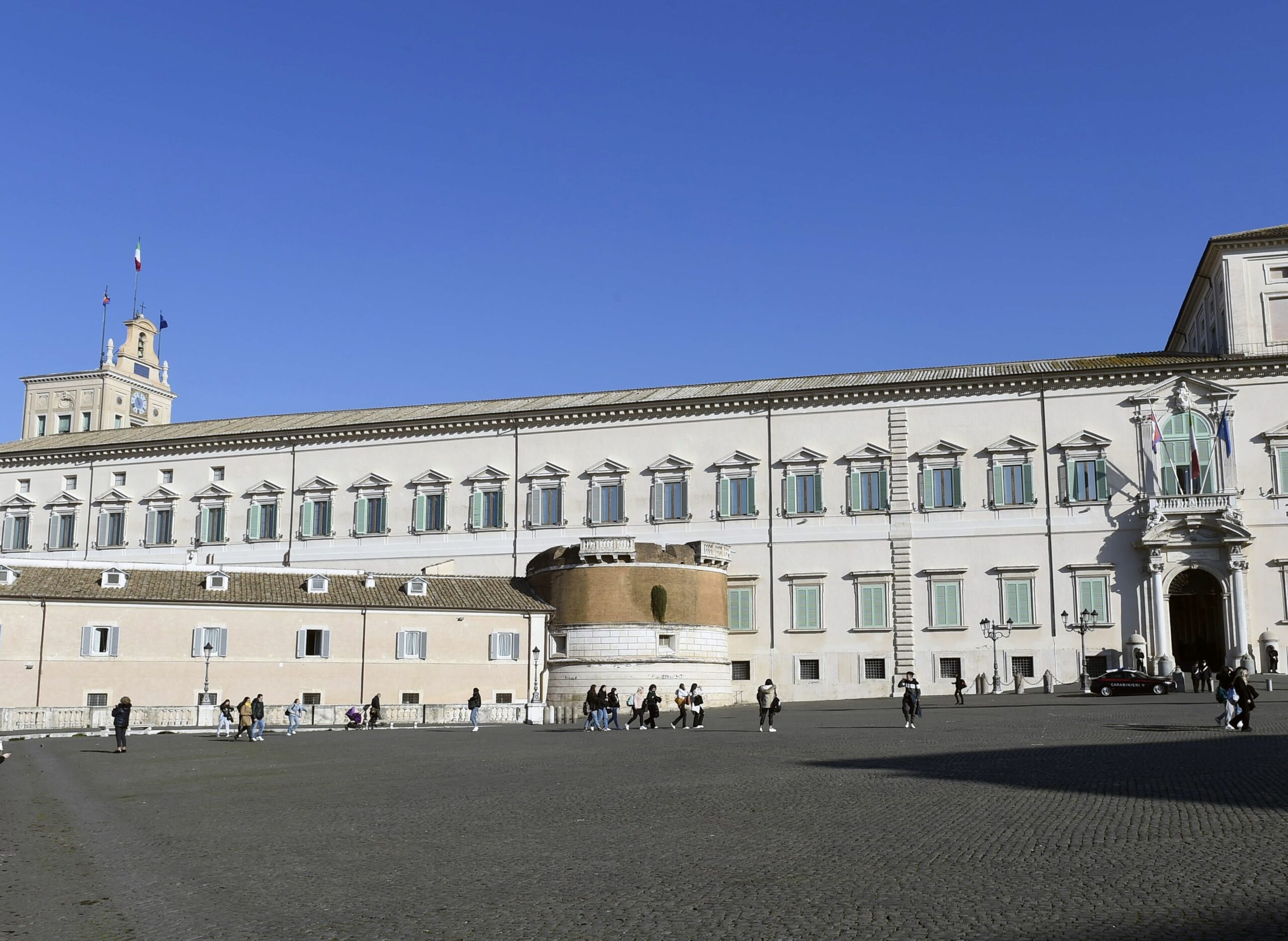 Fumata nera per il Quirinale, 672 le schede bianche