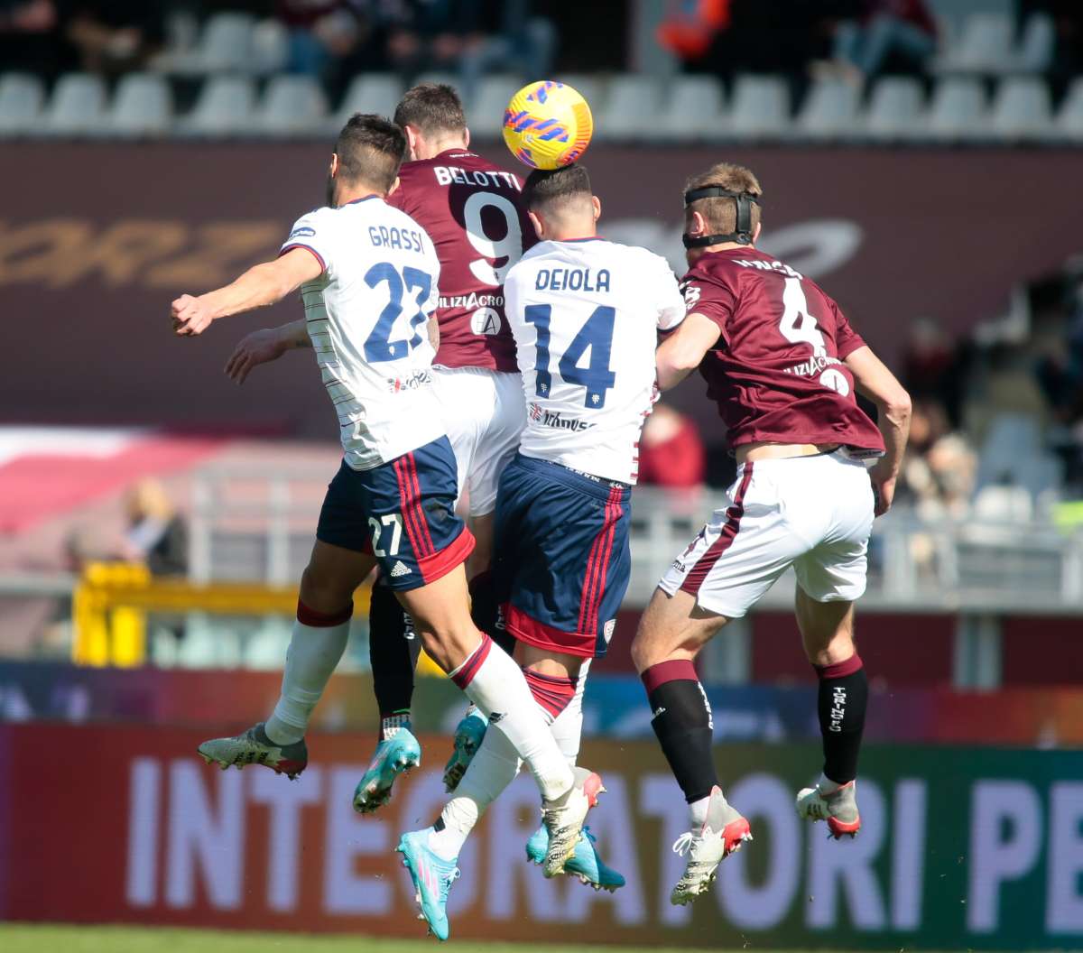 Colpaccio del Cagliari, Torino battuto 2-1 in casa