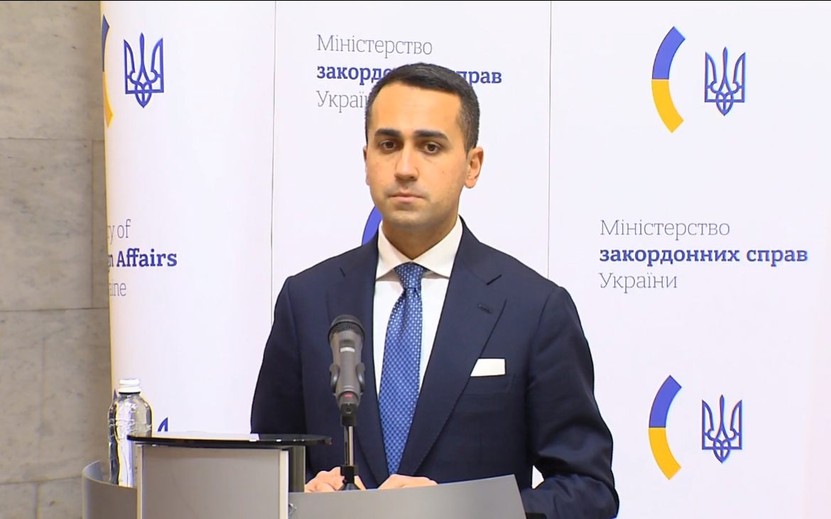 Di Maio: “Nessun tentennamento sulle sanzioni alla Russia”