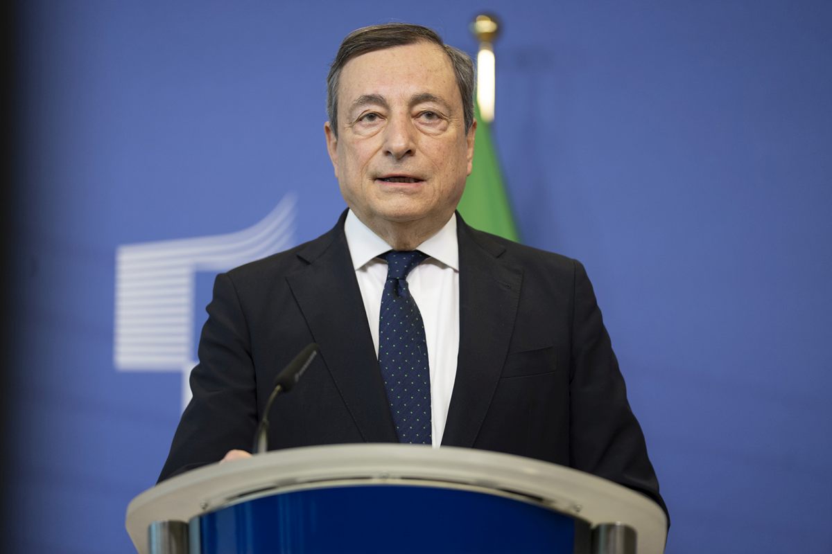 Draghi: “L’economia non è in recessione, ma c’è un rallentamento”