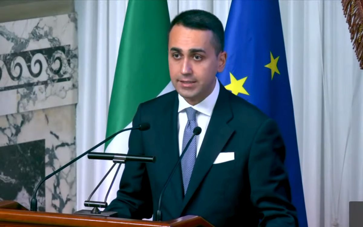 Ucraina, Di Maio: “Non vogliamo terza guerra mondiale, sì a diplomazia”