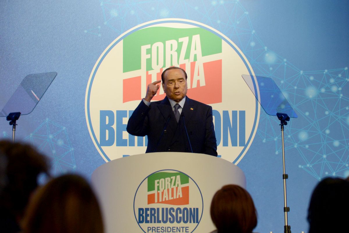 Berlusconi “La guerra sarà lunga se non portiamo Putin a negoziare”