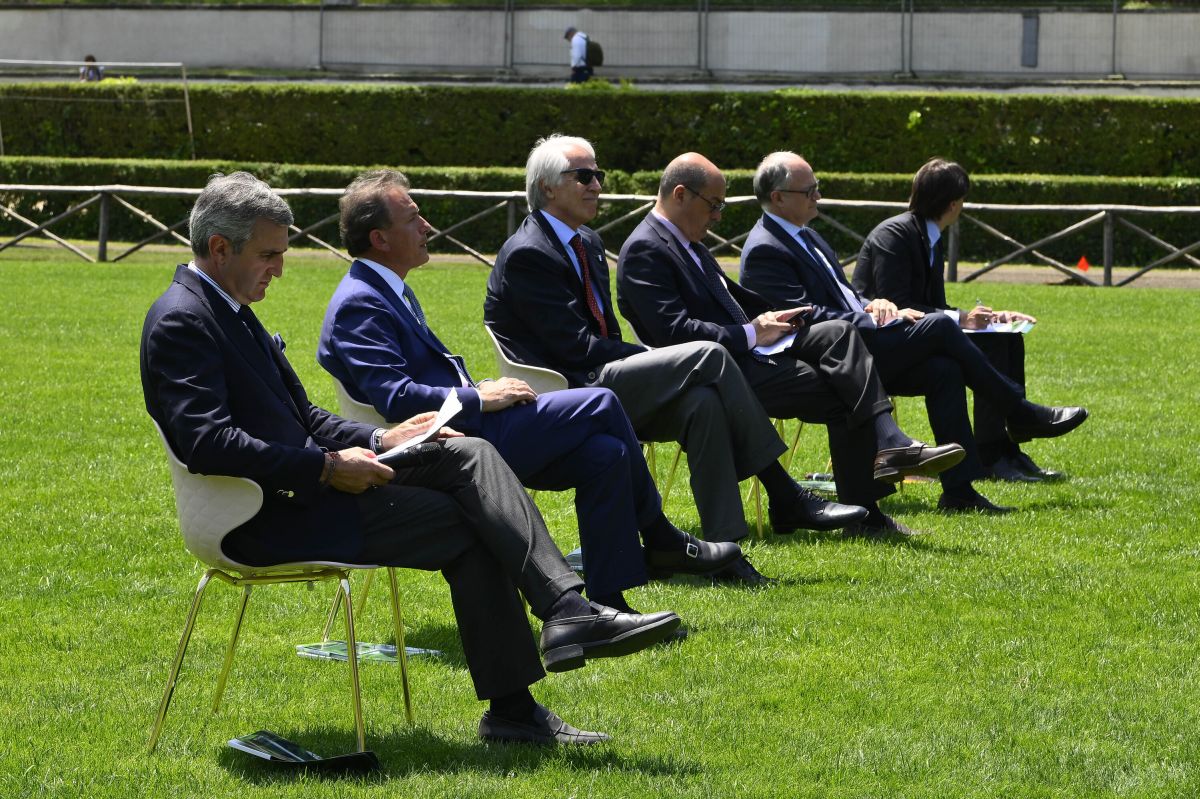 Torna l’equitazione a Piazza di Siena, Di Paola “Grande spettacolo”