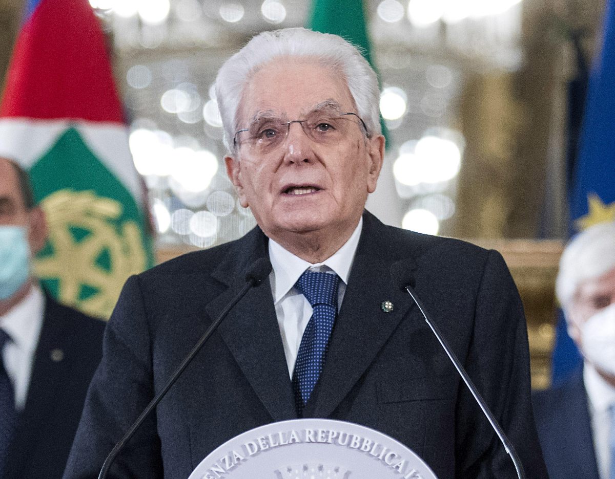 Ucraina, Mattarella: “Guerra scellerata danneggia anche l’ambiente”