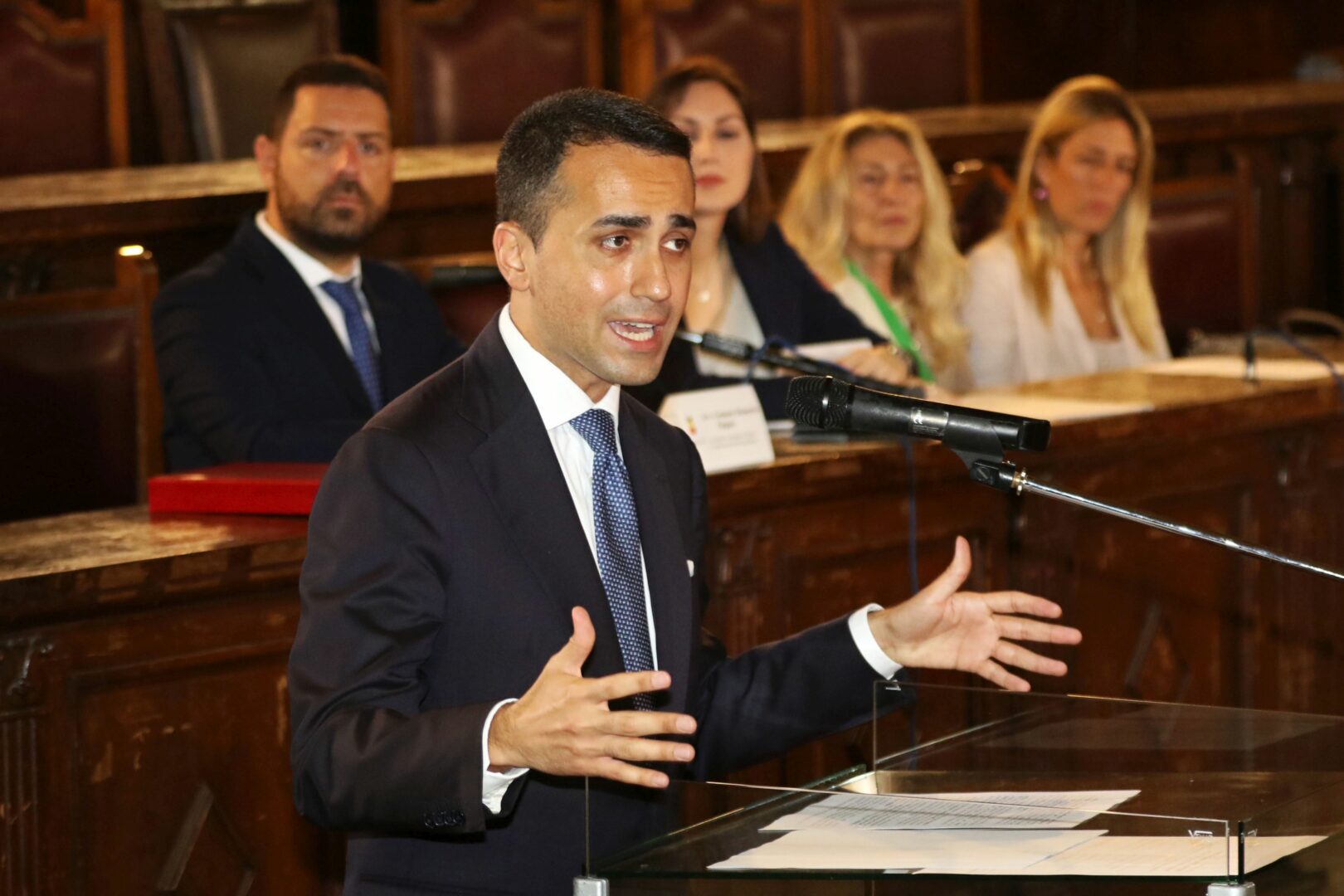 Ue, Di Maio “Coesa su pandemia e Ucraina, ora nuova fase di crescita”