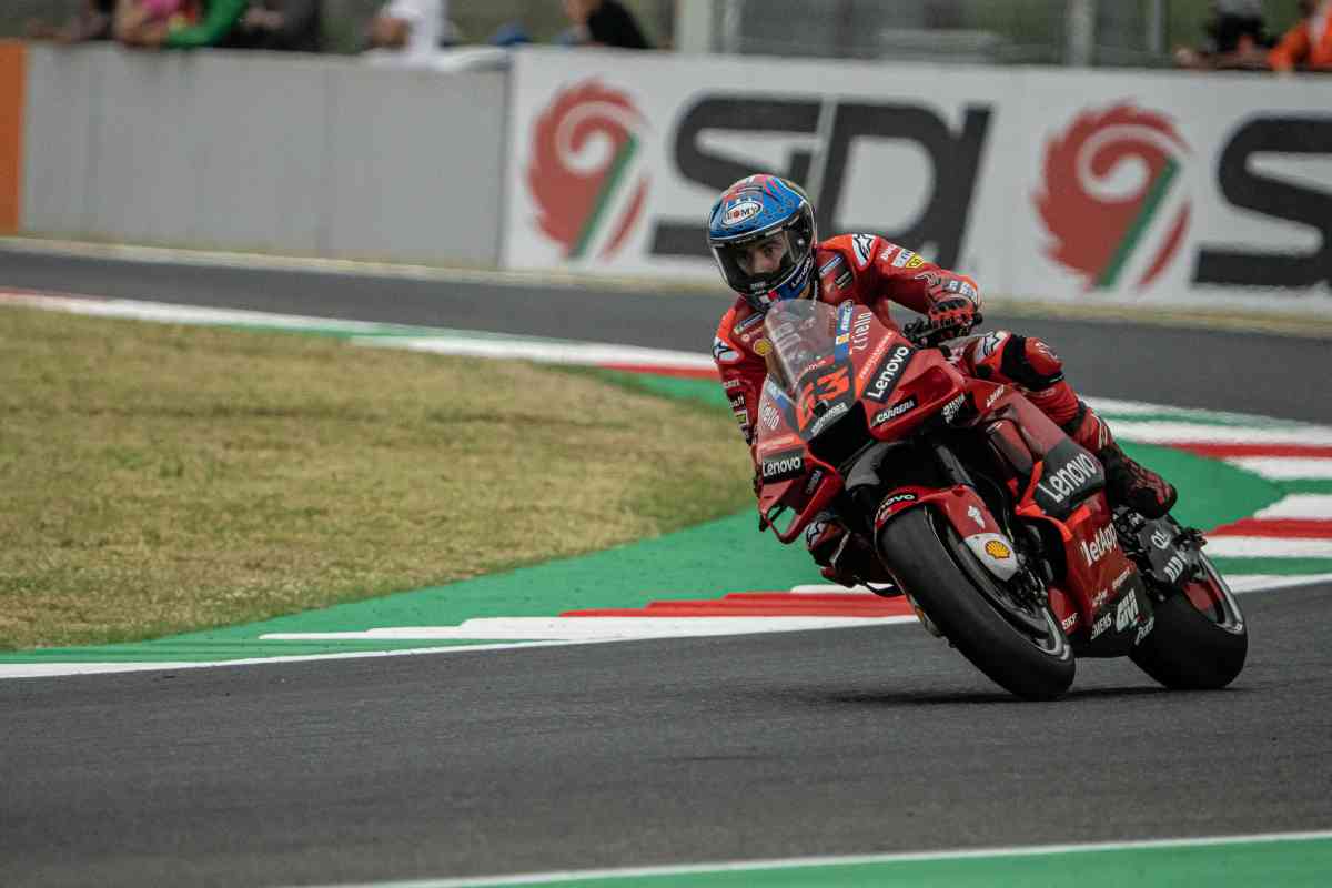 Bagnaia il più veloce nel venerdì di libere ad Assen