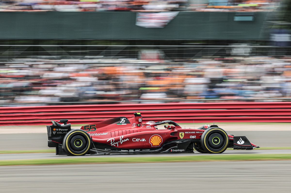 Sainz vince a Silverstone su Perez, Hamilton e Leclerc