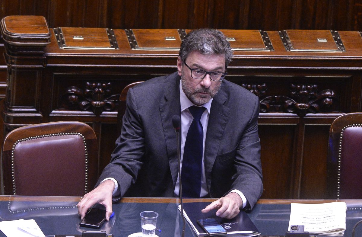 Gas, Giorgetti “Se UE non cambia le regole fa il gioco della Russia”