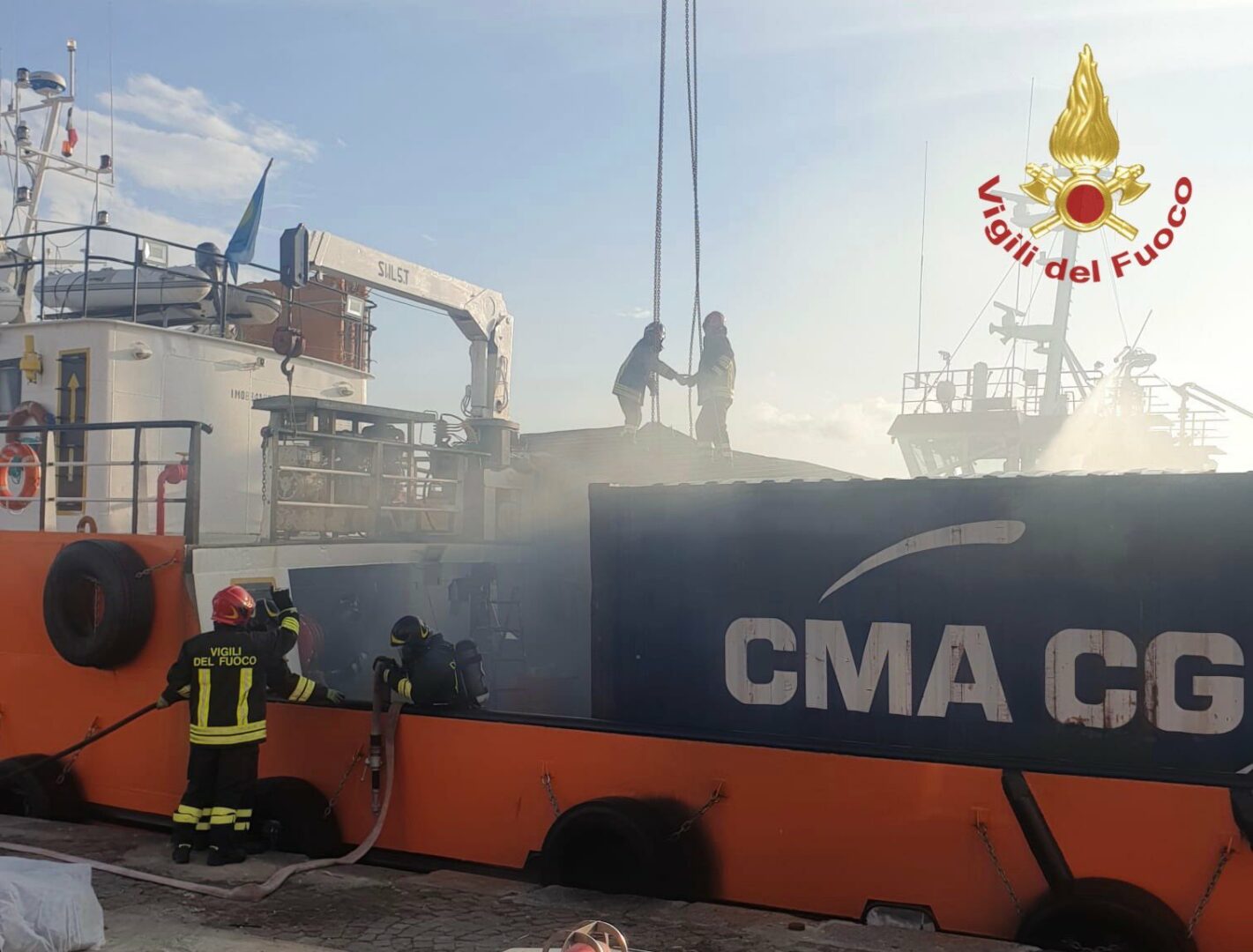 Esplosione al porto di Crotone, tre morti e due feriti