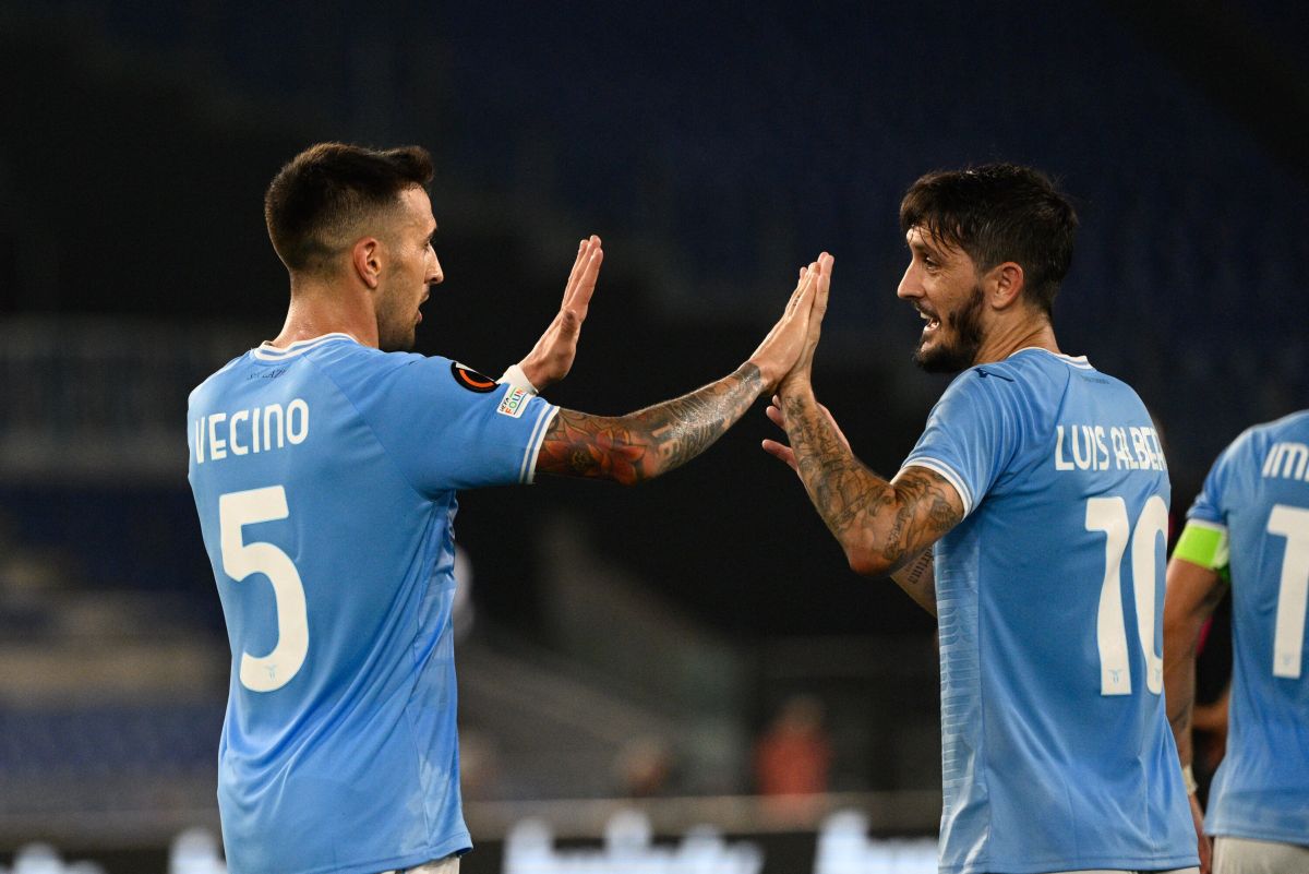 Show Lazio in Europa League, Feyenoord travolto 4-2