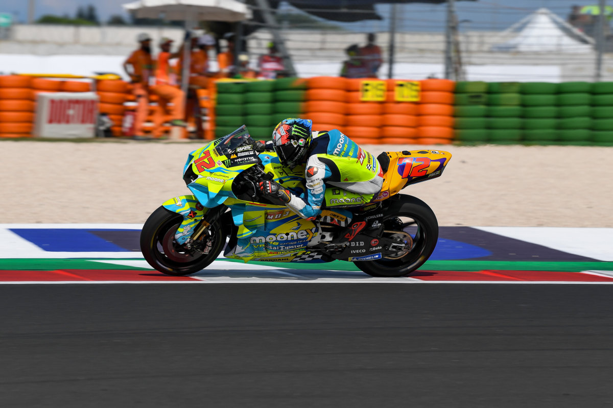 Prima pole MotoGp per Bezzecchi in Thailandia