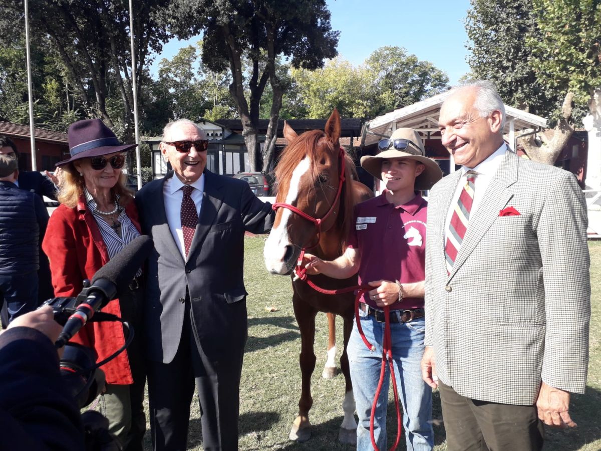 Salute mentale, il viaggio del cavallo Persano fa tappa a Roma