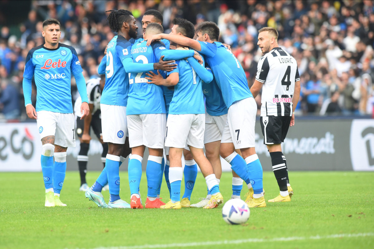 Il Napoli continua a volare: 3-2 all’Udinese