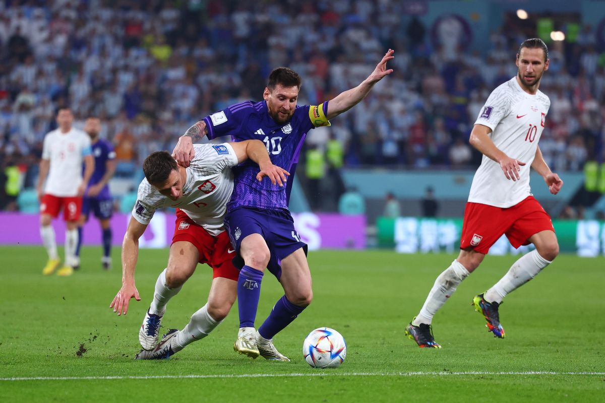 L’Argentina batte la Polonia 2-0, entrambe vanno agli ottavi