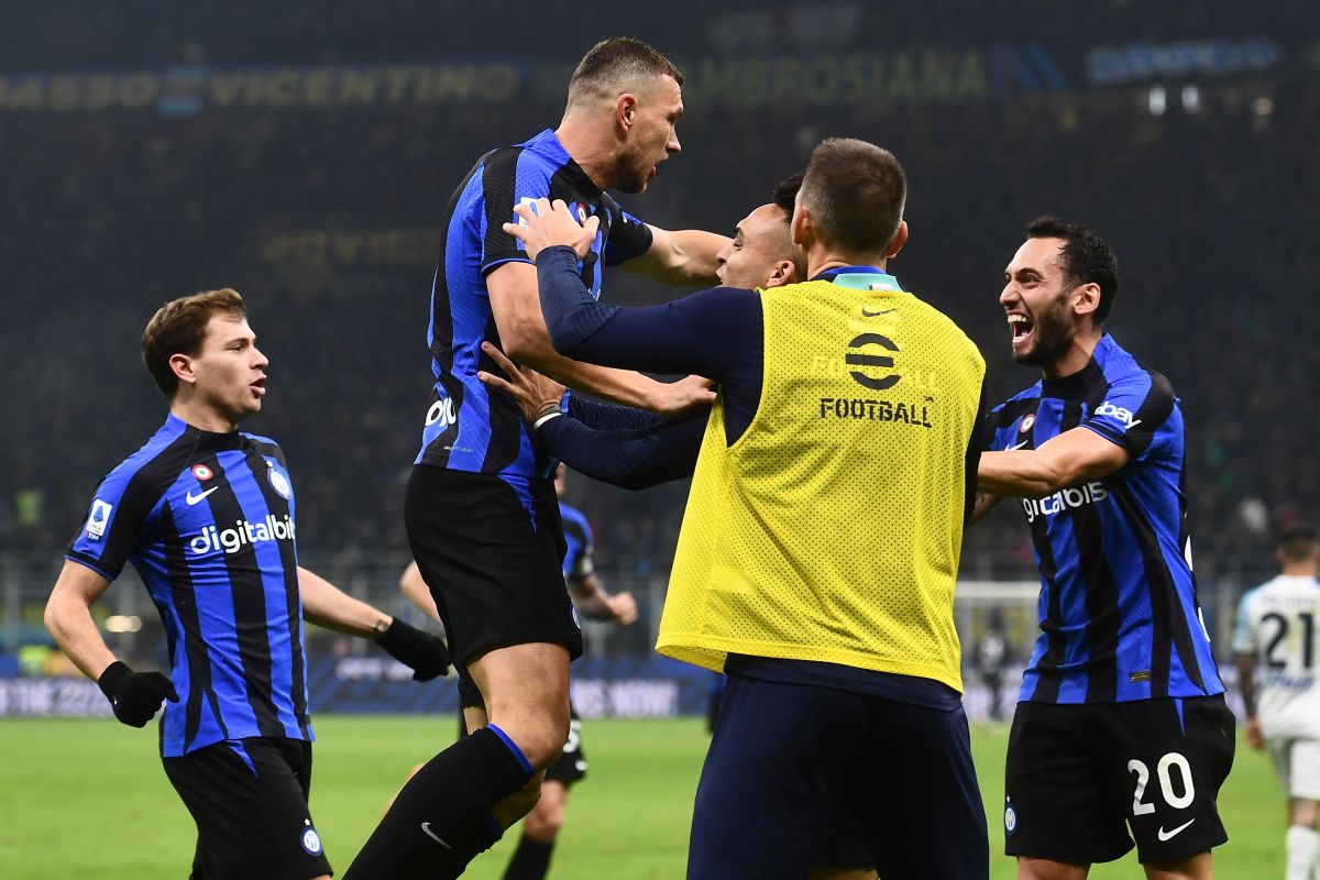 L’Inter batte 1-0 il Napoli, decide Dzeko di testa