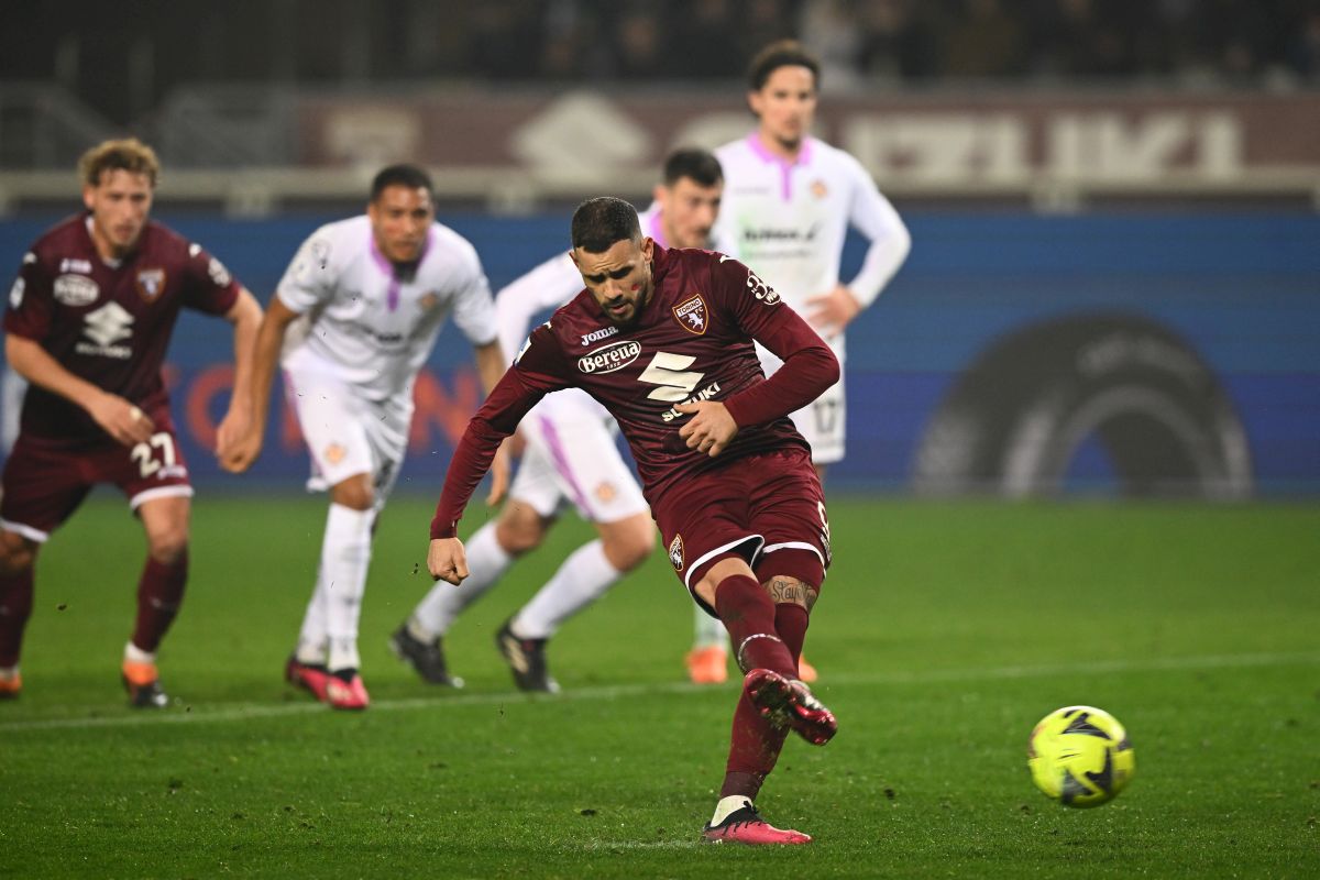 Torino e Cremonese pareggiano 2-2 nel posticipo