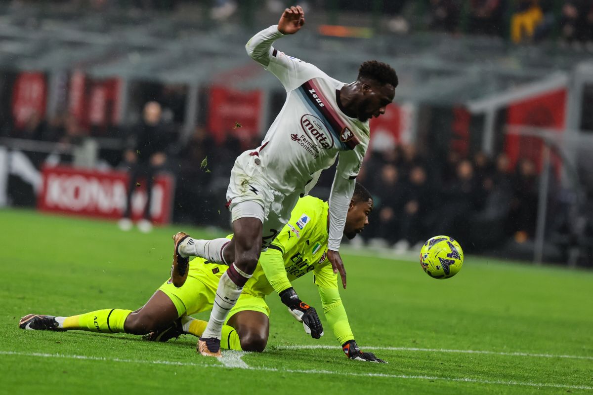 Il Milan sbatte contro la Salernitana, 1-1 a San Siro