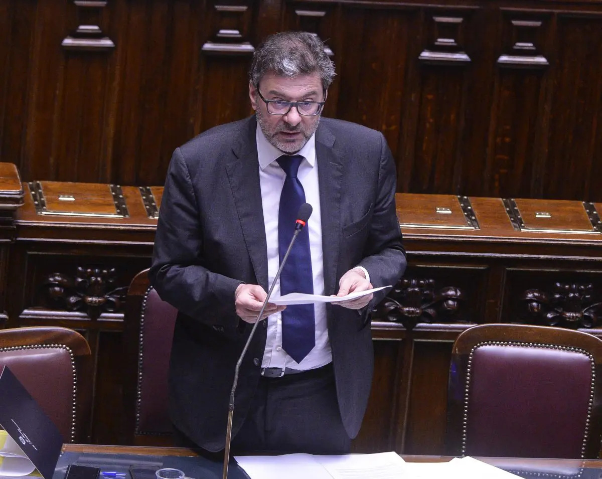 Giorgetti “No alla proroga del superbonus”