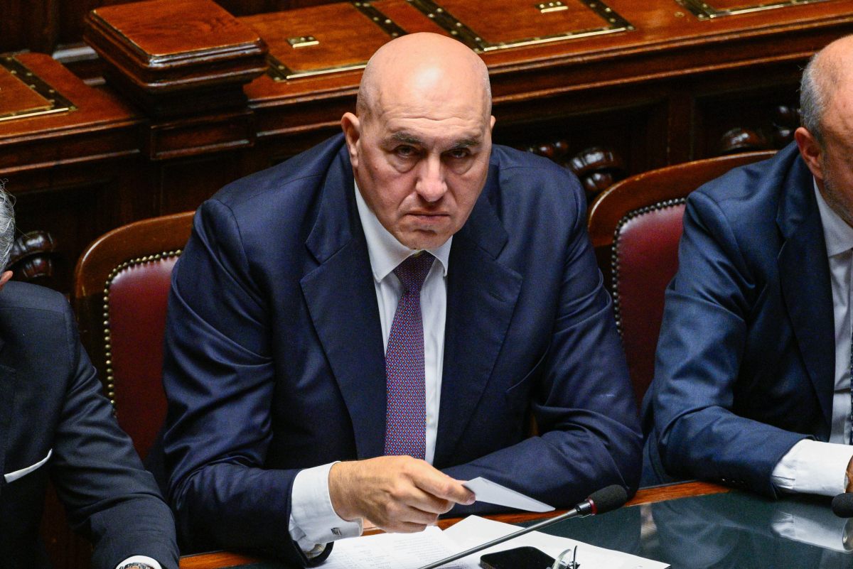 Difesa, Crosetto “Molto lontani da obiettivo 2% del Pil”