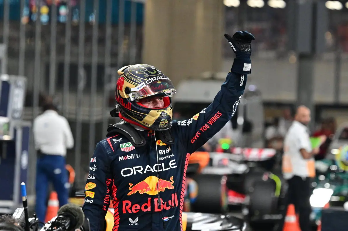 Verstappen chiude la stagione vincendo, Leclerc secondo