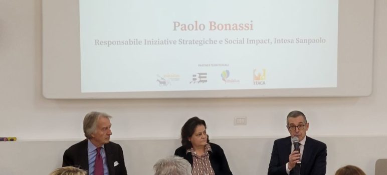 Povertà educativa femminile, il progetto Futura fa tappa a Napoli