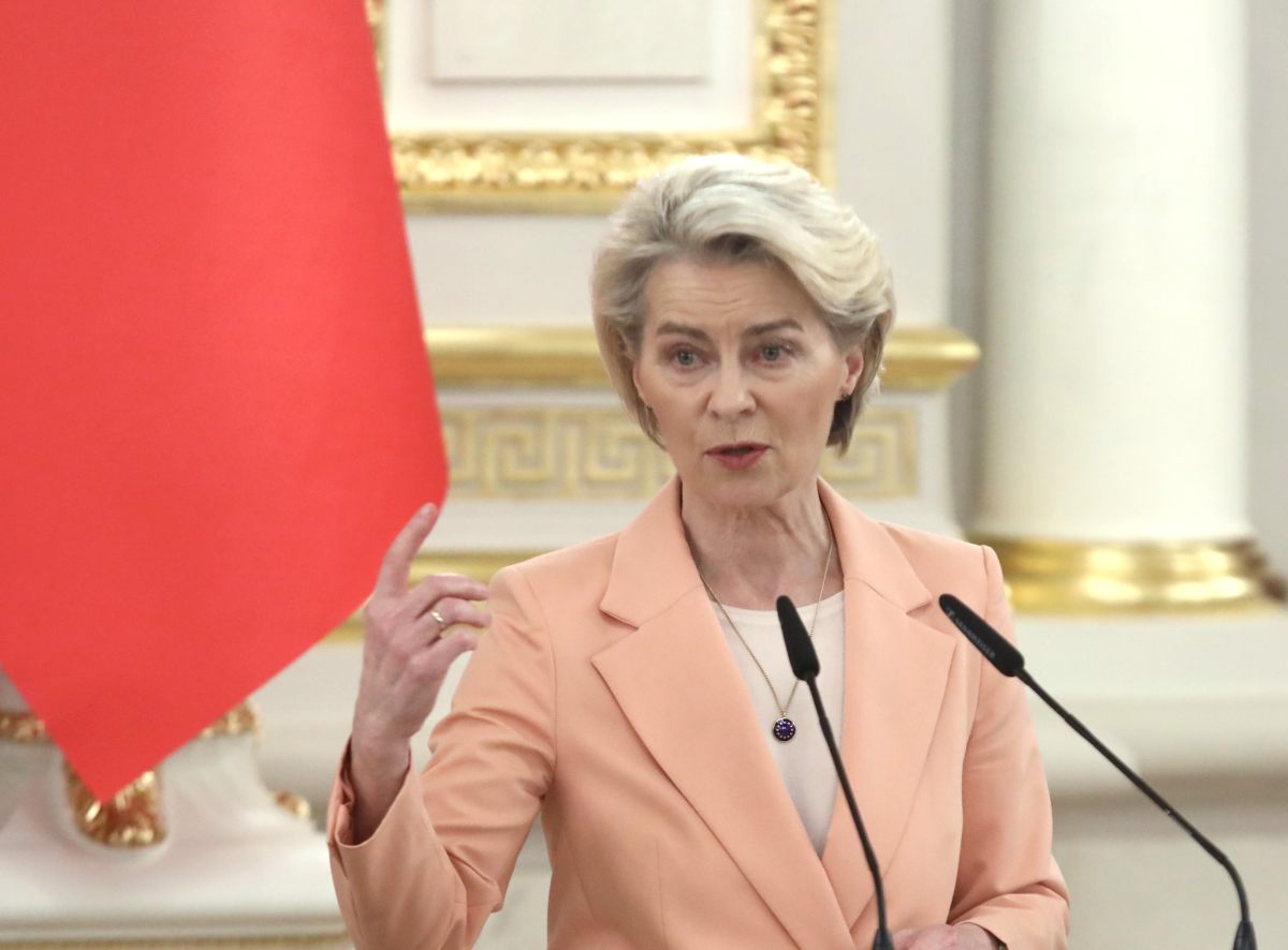 Ue, Von der Leyen “Dobbiamo stare in guardia, serve difesa comune”