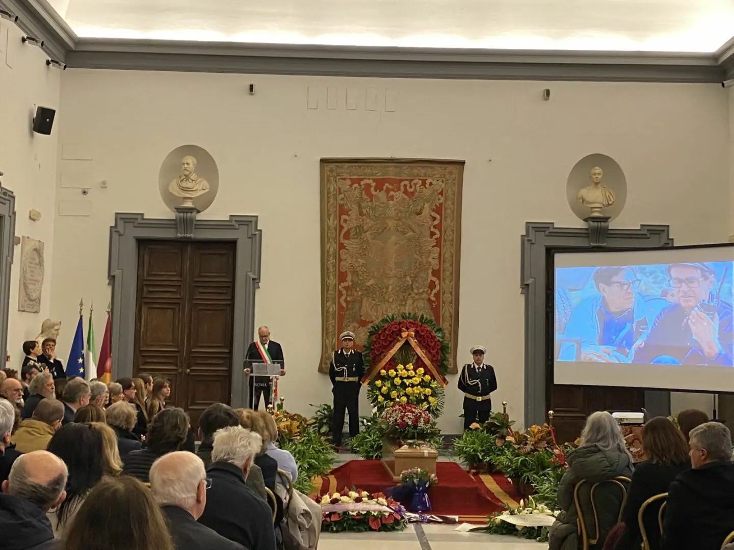 L’ultimo saluto a Paolo Taviani, cerimonia laica in Campidoglio