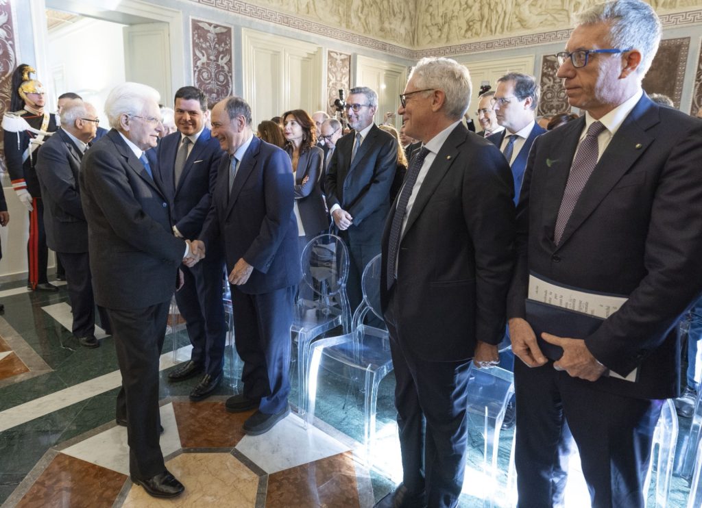 Il Presidente Schifani nella sede del Cga con presidente Mattarella (3)