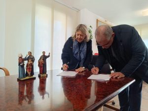 Protocollo intesa Famiglia Ispettoria salesiana - firma