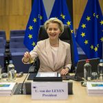 Von der Leyen “Siamo in epoca di riarmo, 800 mld per la difesa europea”