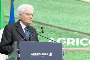 /var/www/clients/client1/web6/web/wp-content/uploads/2025/03/Sergio-Mattarella-1